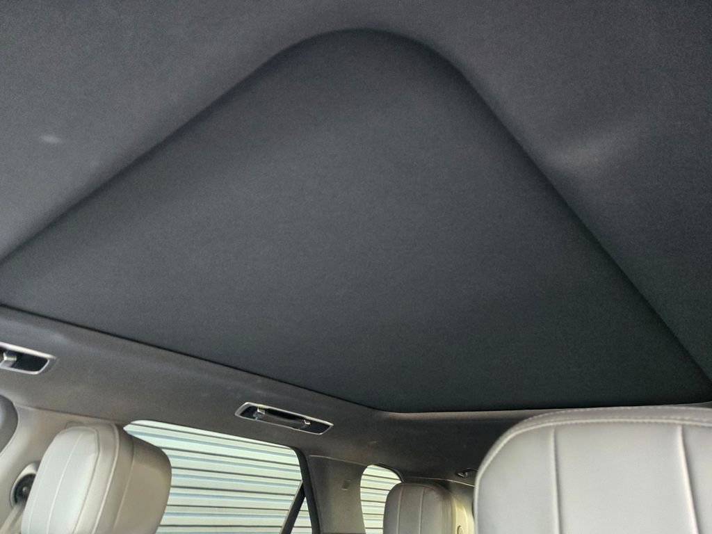 Used 2024 Land Rover Range Rover Sport Dynamic SE image 21