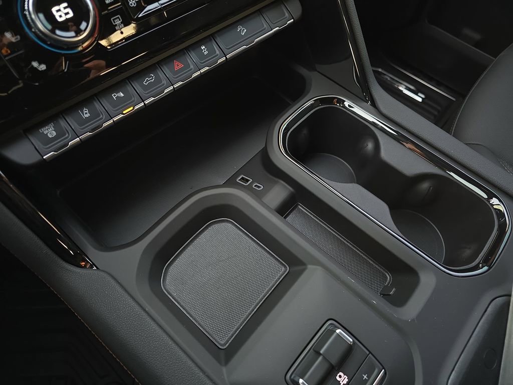 New 2026 GMC Sierra 2500 AT4 w/ AT4 Premium Plus Package image 25