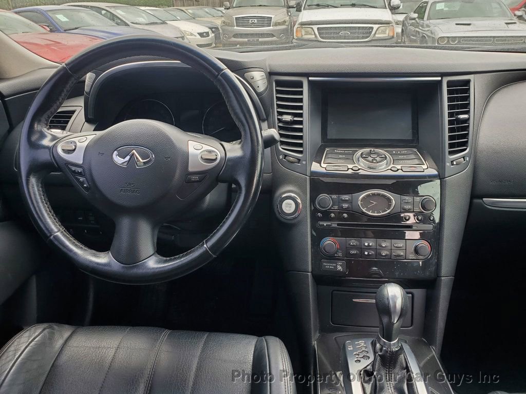 Used 2014 INFINITI QX70 2WD image 16