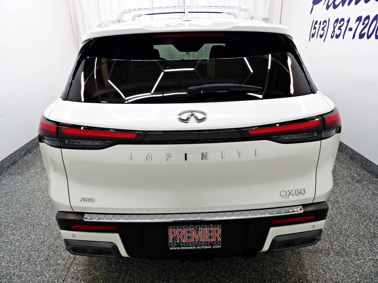 Used 2025 INFINITI QX60 Sensory w/ Vision Package AWD/4WD image 5