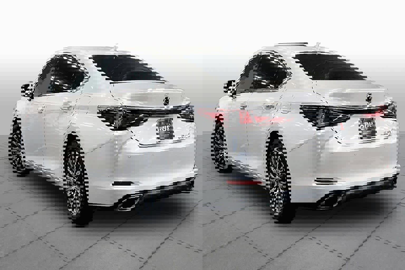 Used 2019 Lexus ES 350 w/ Premium Package image 11