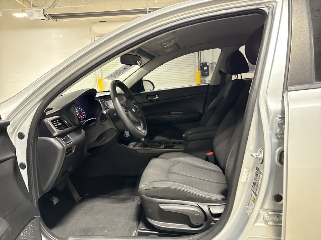 Used 2017 Kia Optima LX FWD image 19