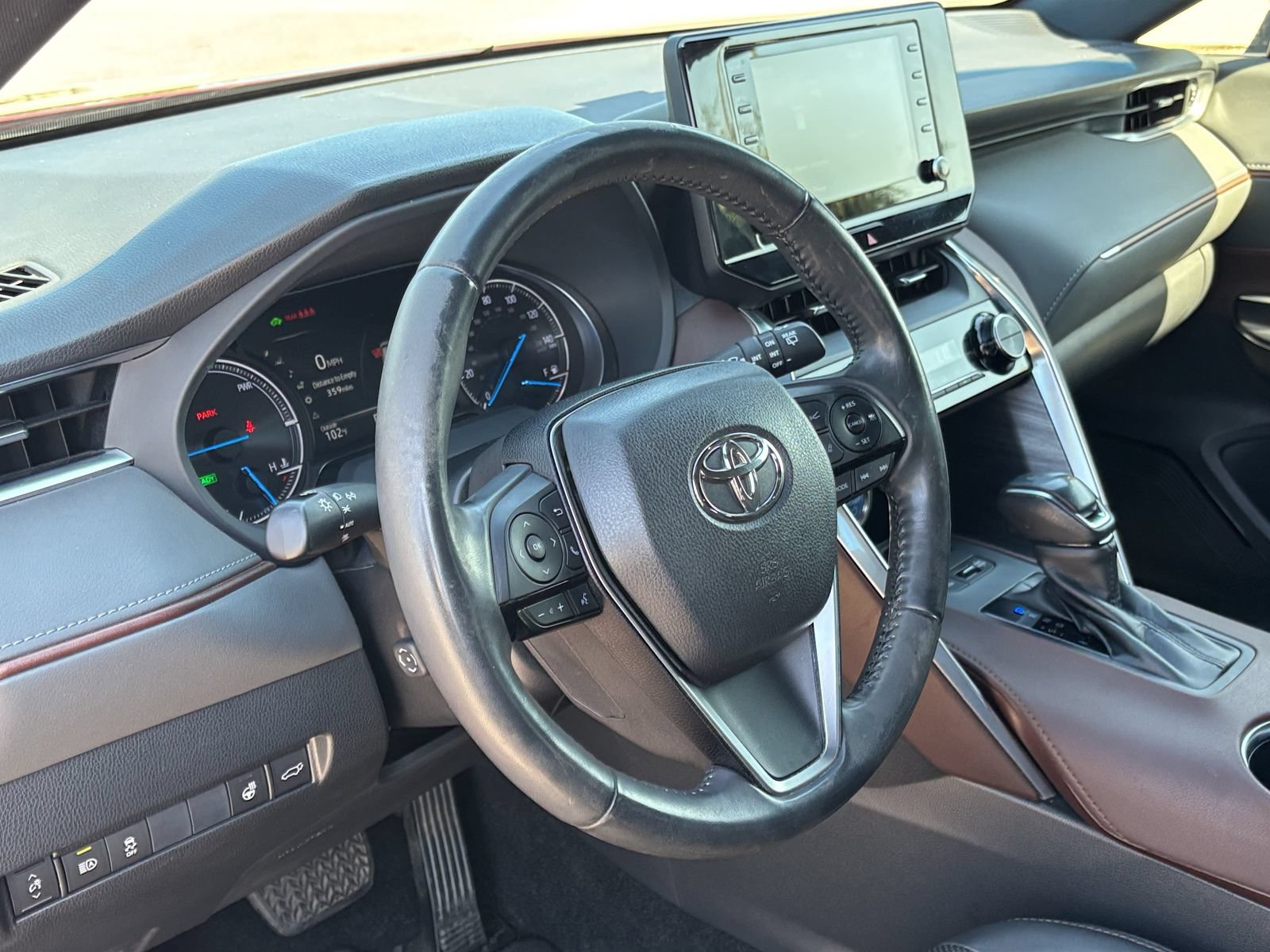Used 2021 Toyota Venza XLE w/ Softex Package AWD/4WD image 13
