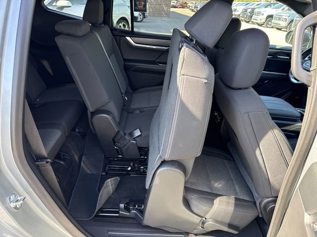 Certified 2025 GMC Acadia Elevation image 32