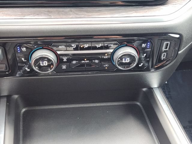 Used 2025 Chevrolet Silverado 2500 LTZ w/ LTZ Convenience Package AWD/4WD image 21
