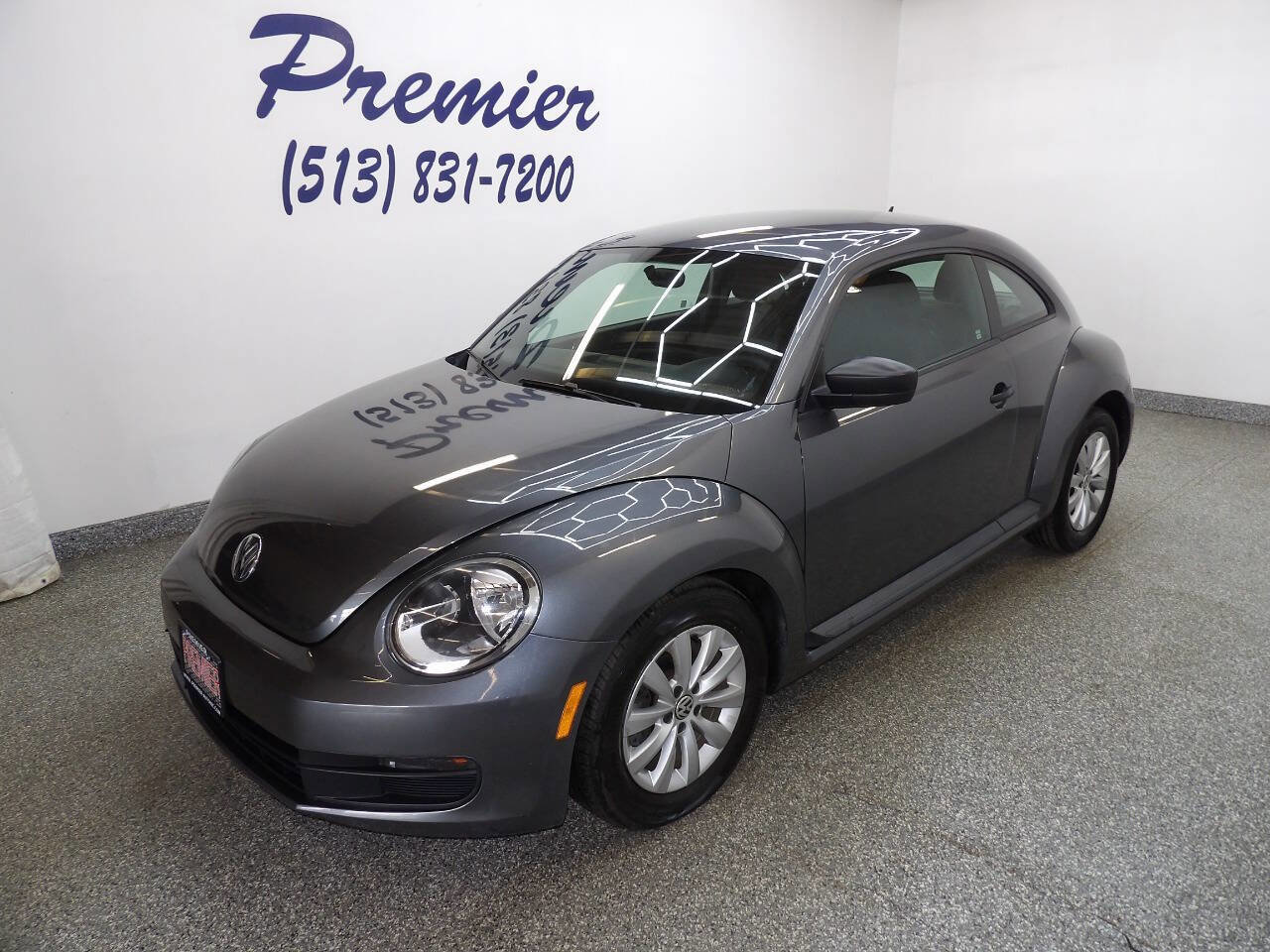Used 2013 Volkswagen Beetle 2.5