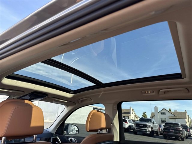 Used 2023 BMW X7 xDrive40i image 20