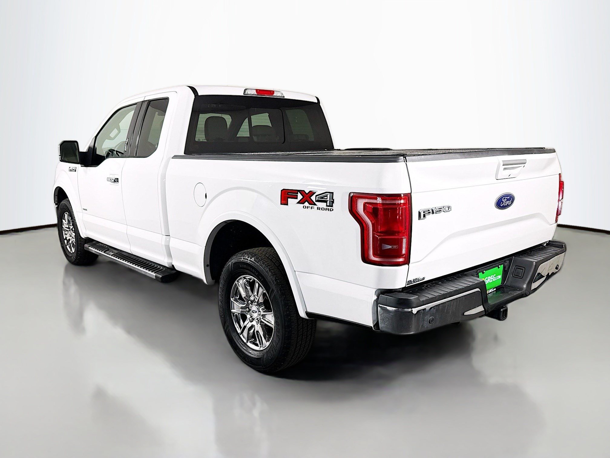 Used 2015 Ford F150 Lariat w/ Equipment Group 502A Luxury AWD/4WD image 7