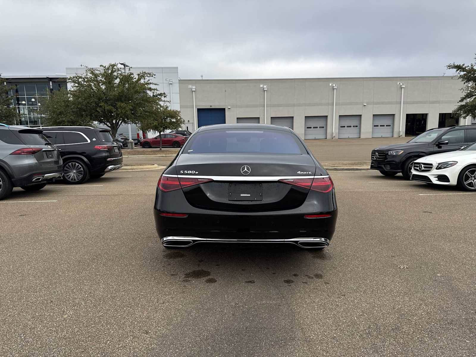 Used 2024 Mercedes-Benz S 580e 4MATIC Sedan image 5