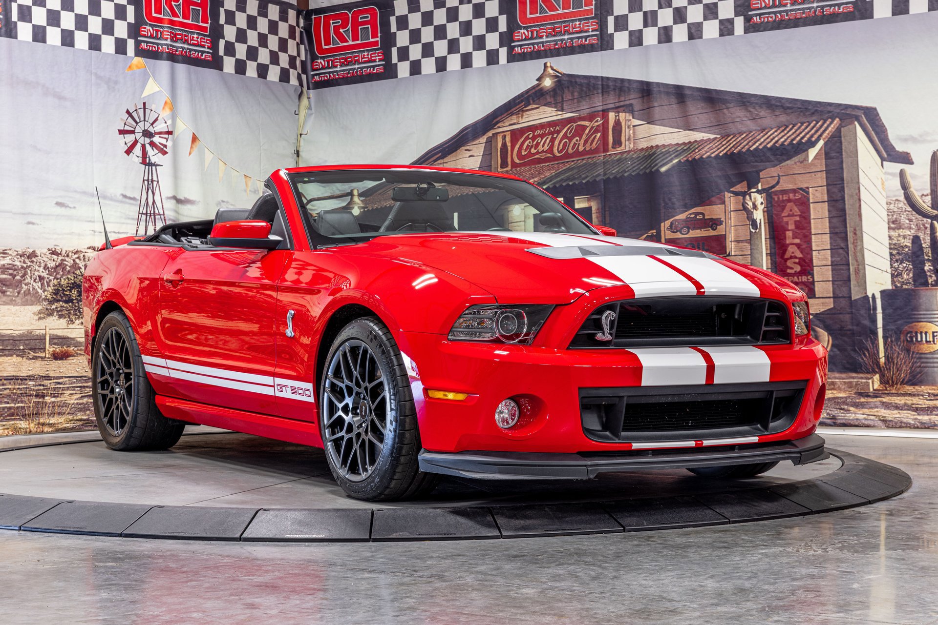 Used 2013 Ford Mustang Shelby GT500 image 1