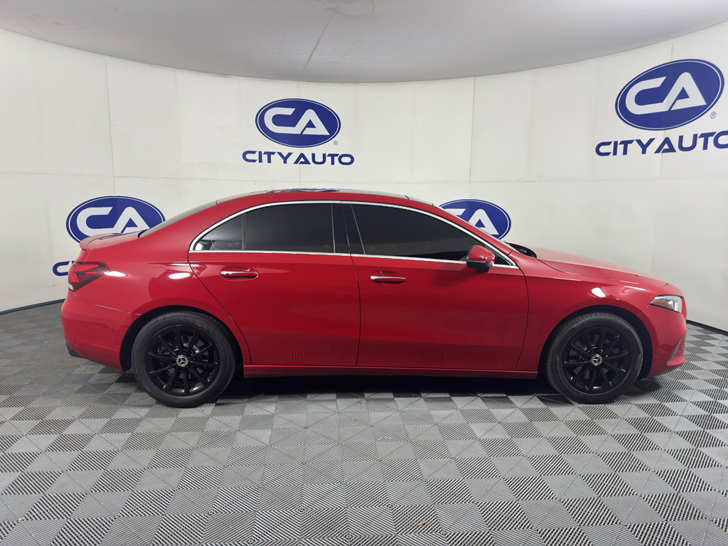 Used 2019 Mercedes-Benz A 220 image 2