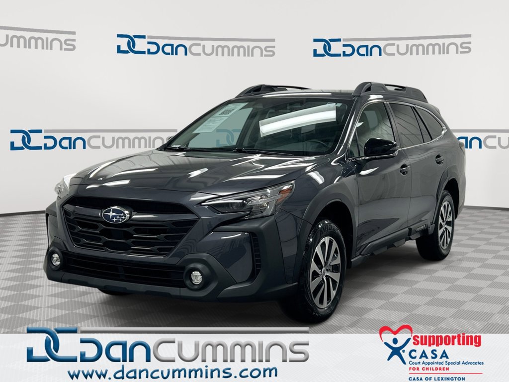Used 2023 Subaru Outback Premium AWD/4WD image 1