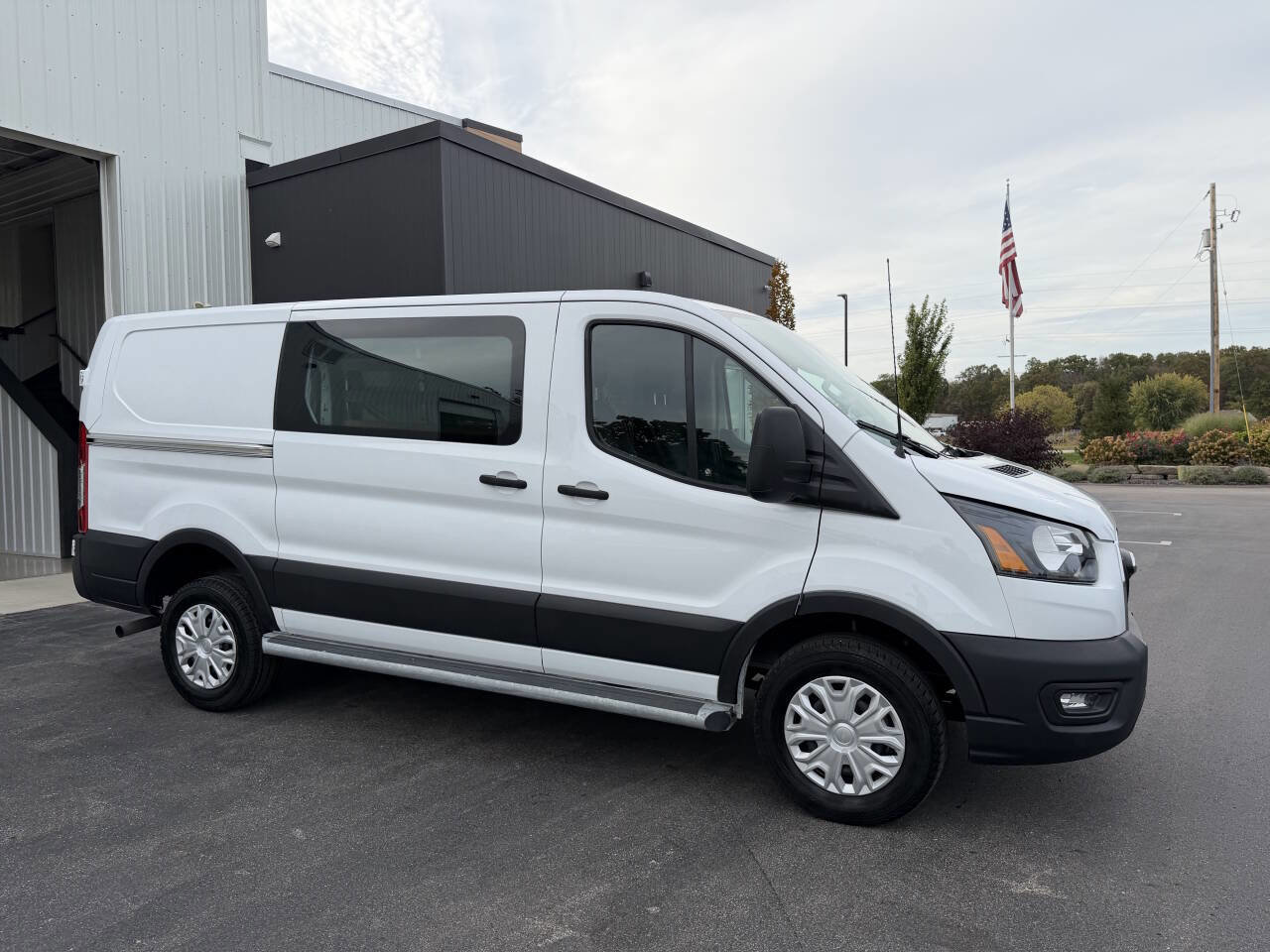 Used 2023 Ford Transit 250 Low Roof w/ Exterior Upgrade Package image 44