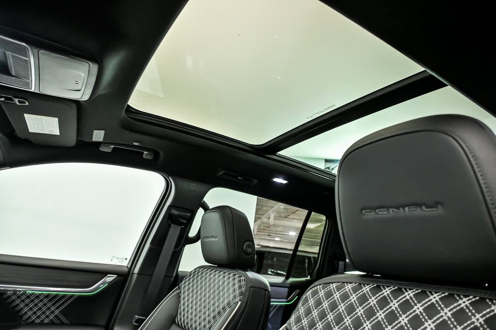 New 2026 GMC Acadia Denali w/ Super Cruise Package image 10