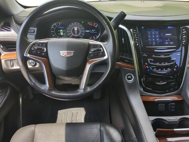 Used 2020 Cadillac Escalade Luxury AWD/4WD image 15