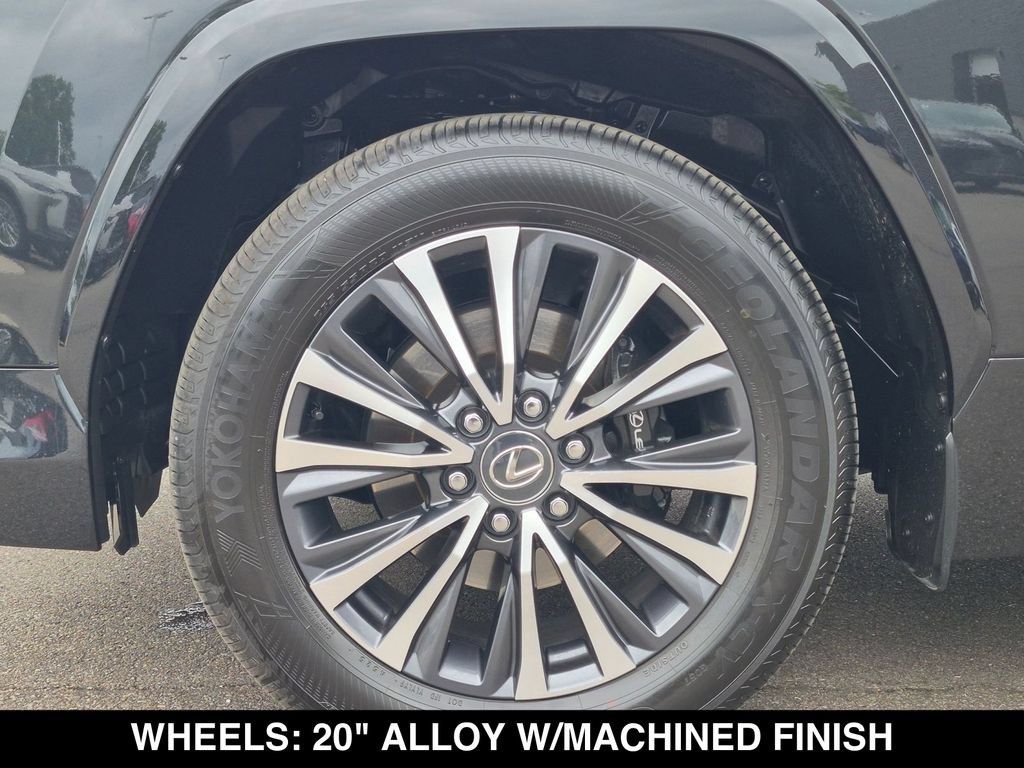 Used 2026 Lexus LX 600 4WD w/ Interior Upgrade Package image 17