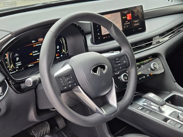 Certified 2026 INFINITI QX60 Pure w/ Cargo Package AWD/4WD image 25