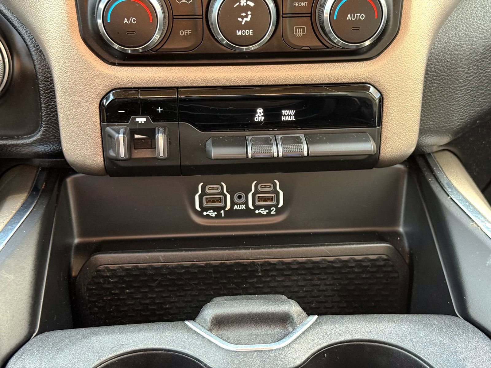 Used 2021 RAM 1500 Laramie image 29