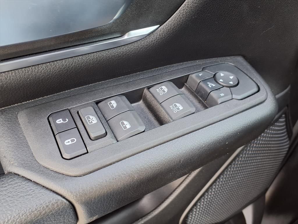 Used 2025 RAM 1500 Lone Star image 19