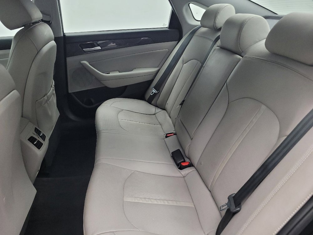 Used 2018 Hyundai Sonata Limited image 18