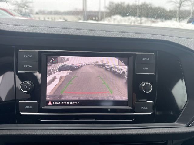 Used 2024 Volkswagen Jetta SE image 23