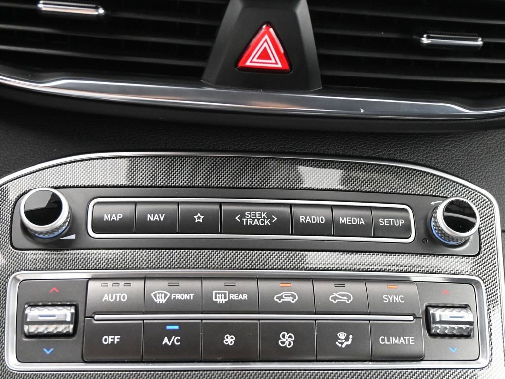 Used 2023 Hyundai Santa Fe SEL image 32