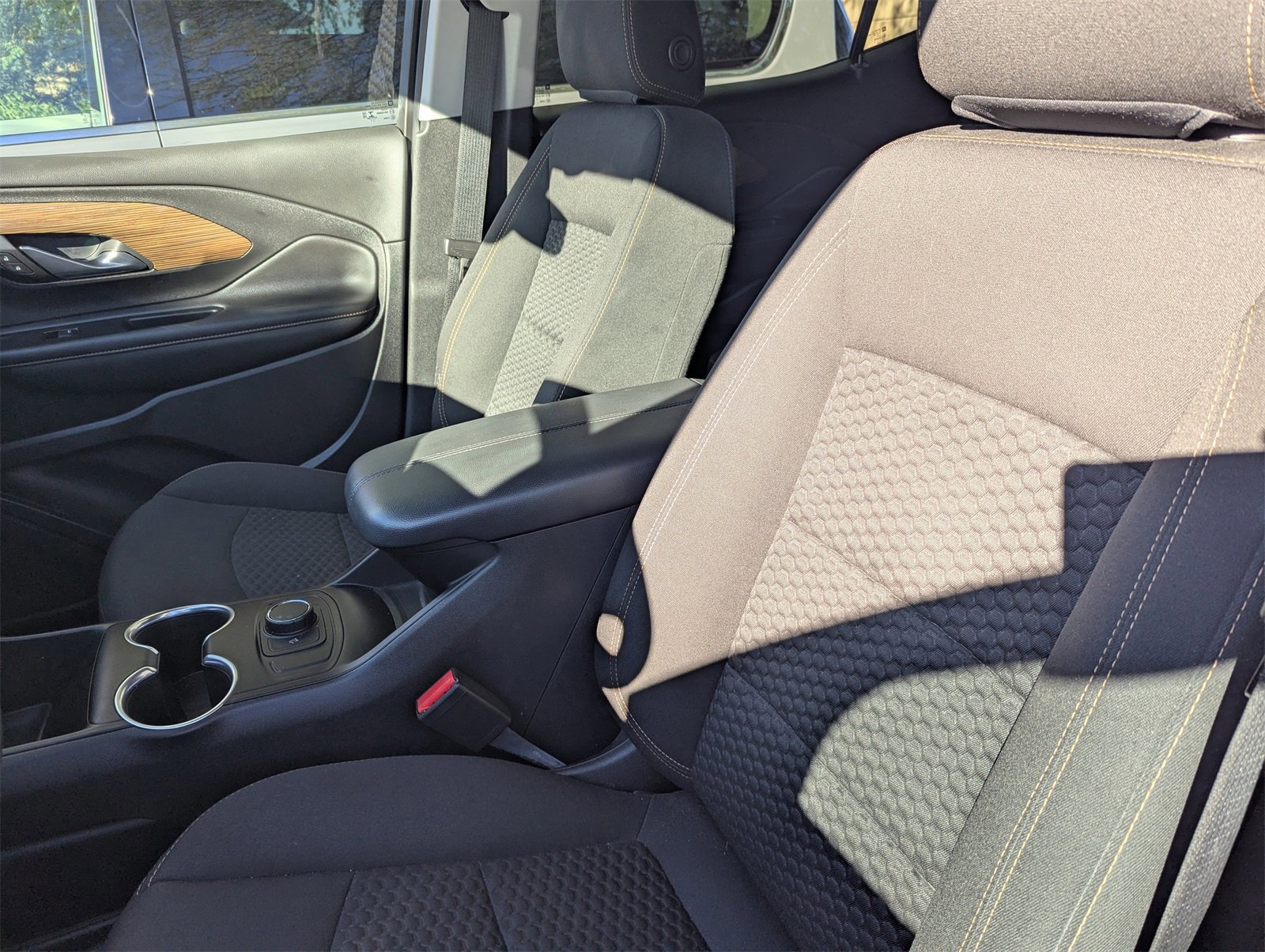 Used 2019 GMC Terrain SLE image 10