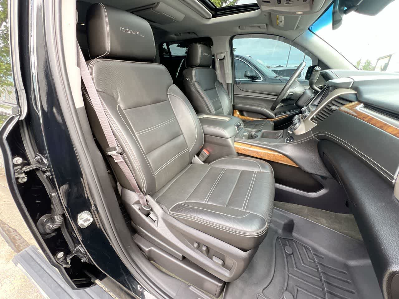 Used 2015 GMC Yukon Denali AWD/4WD image 28