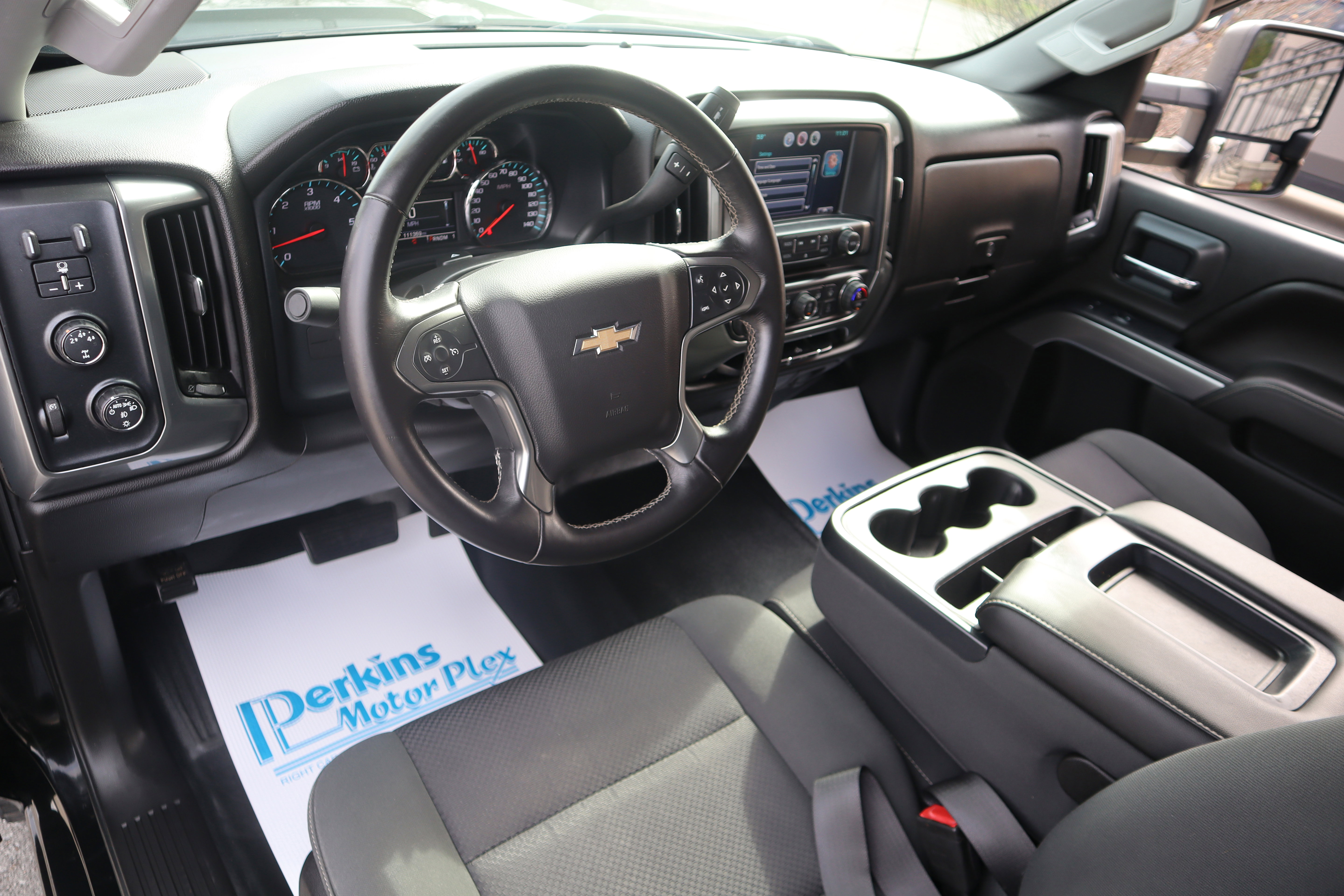 Used 2016 Chevrolet Silverado 2500 LT w/ LT Convenience Package image 23