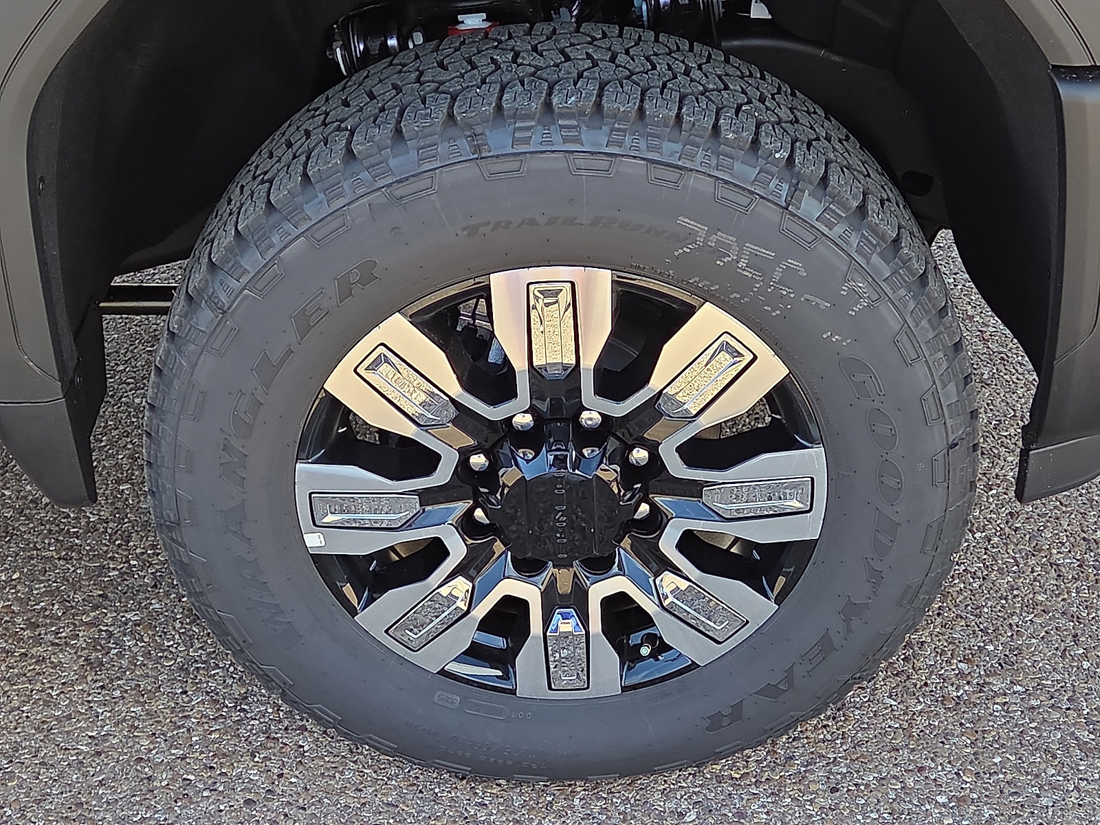 New 2026 GMC Sierra 2500 Denali image 6