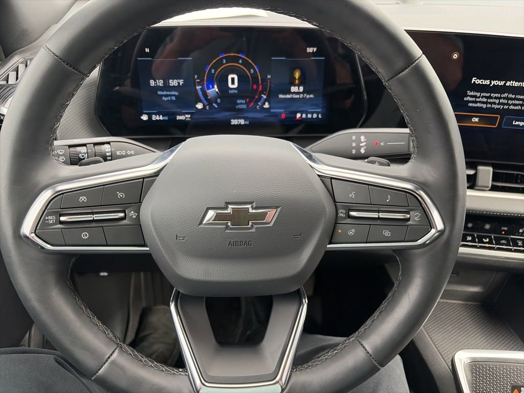 Used 2026 Chevrolet Equinox LT w/ Convenience Package II image 12