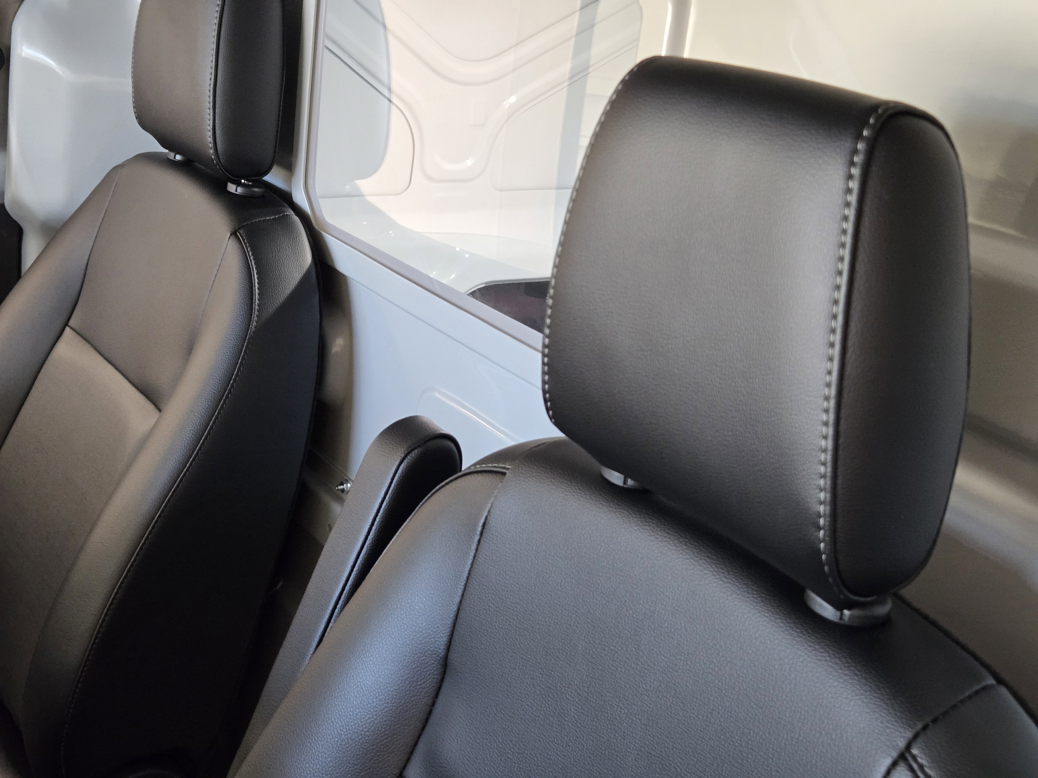 Used 2024 Ford Transit 350 Low Roof image 17