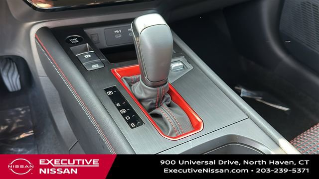 Used 2025 Nissan Kicks SR FWD image 19