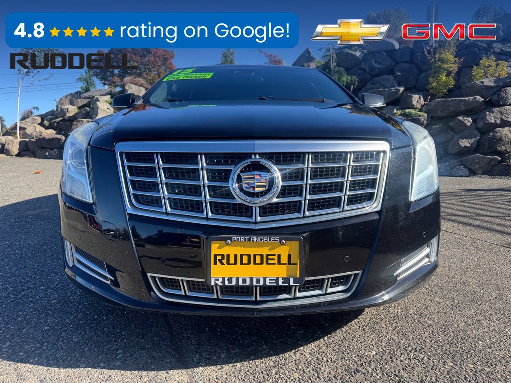 Used 2015 Cadillac XTS Luxury w/ Driver Awareness Package FWD image 3