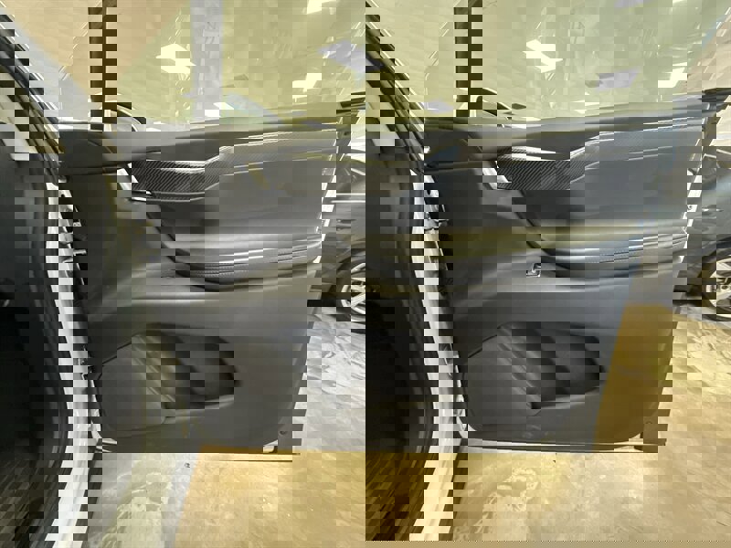 Used 2016 Tesla Model X 75D AWD/4WD image 11