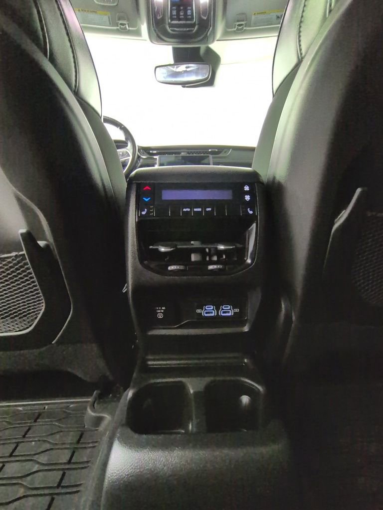 Certified 2021 Jeep Grand Cherokee L Limited AWD/4WD image 31