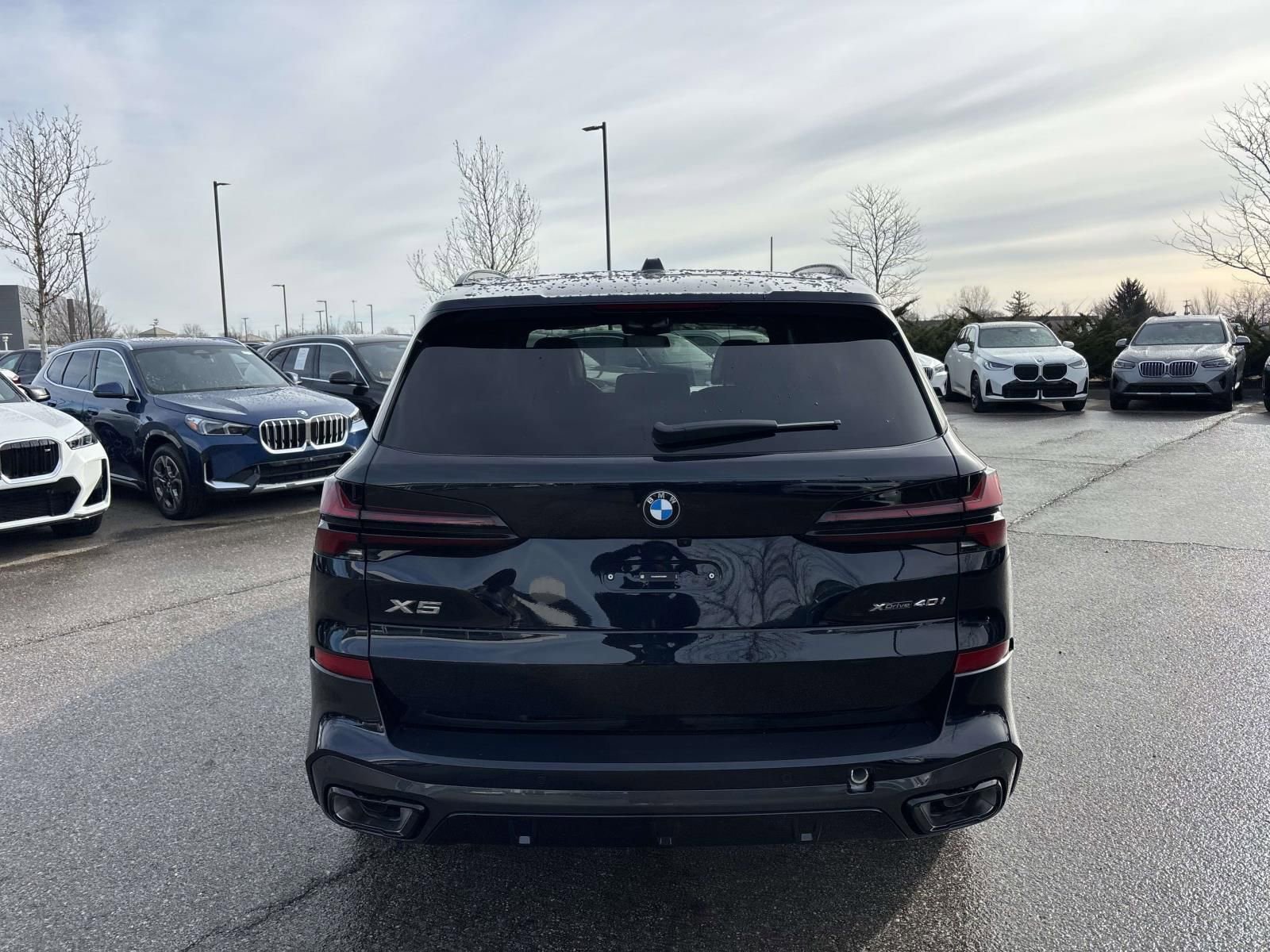New 2026 BMW X5 xDrive40i w/ M Sport Package AWD/4WD image 6