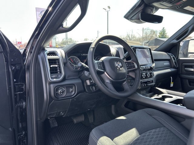 New 2026 RAM 2500 Big Horn AWD/4WD image 27