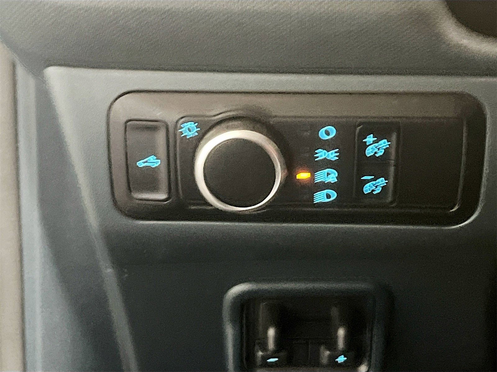 Used 2023 Ford Maverick Lariat w/ Lariat Luxury Package image 10