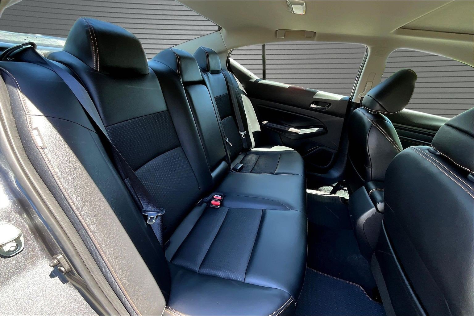 Used 2021 Nissan Altima 2.5 SR w/ SR Premium Package FWD image 16