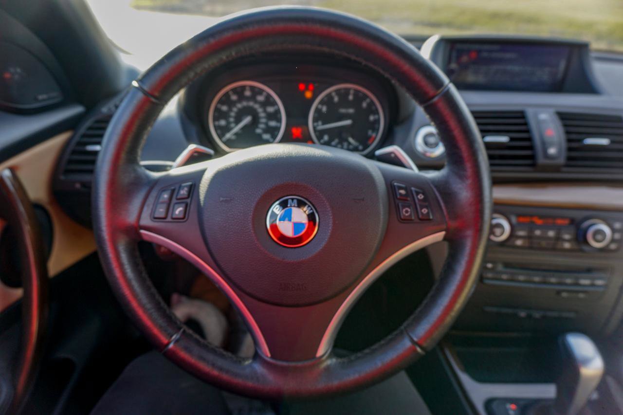 Used 2012 BMW 128i Convertible RWD image 15