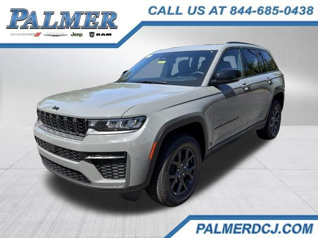 New 2027 Jeep Grand Cherokee Altitude AWD/4WD image 1
