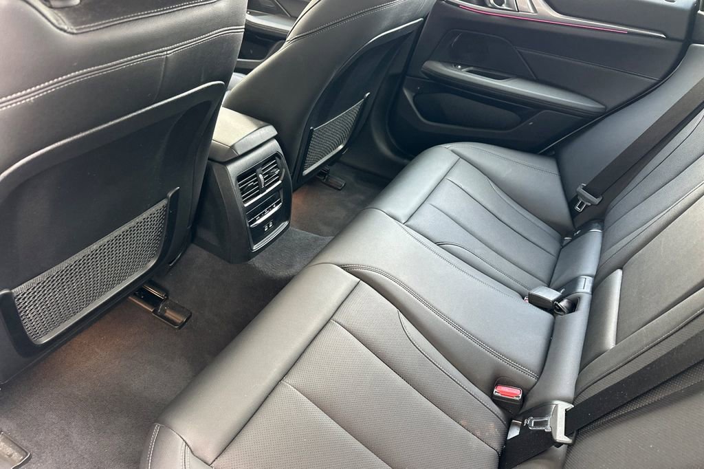 Used 2023 BMW i4 eDrive35 w/ Premium Package RWD image 12