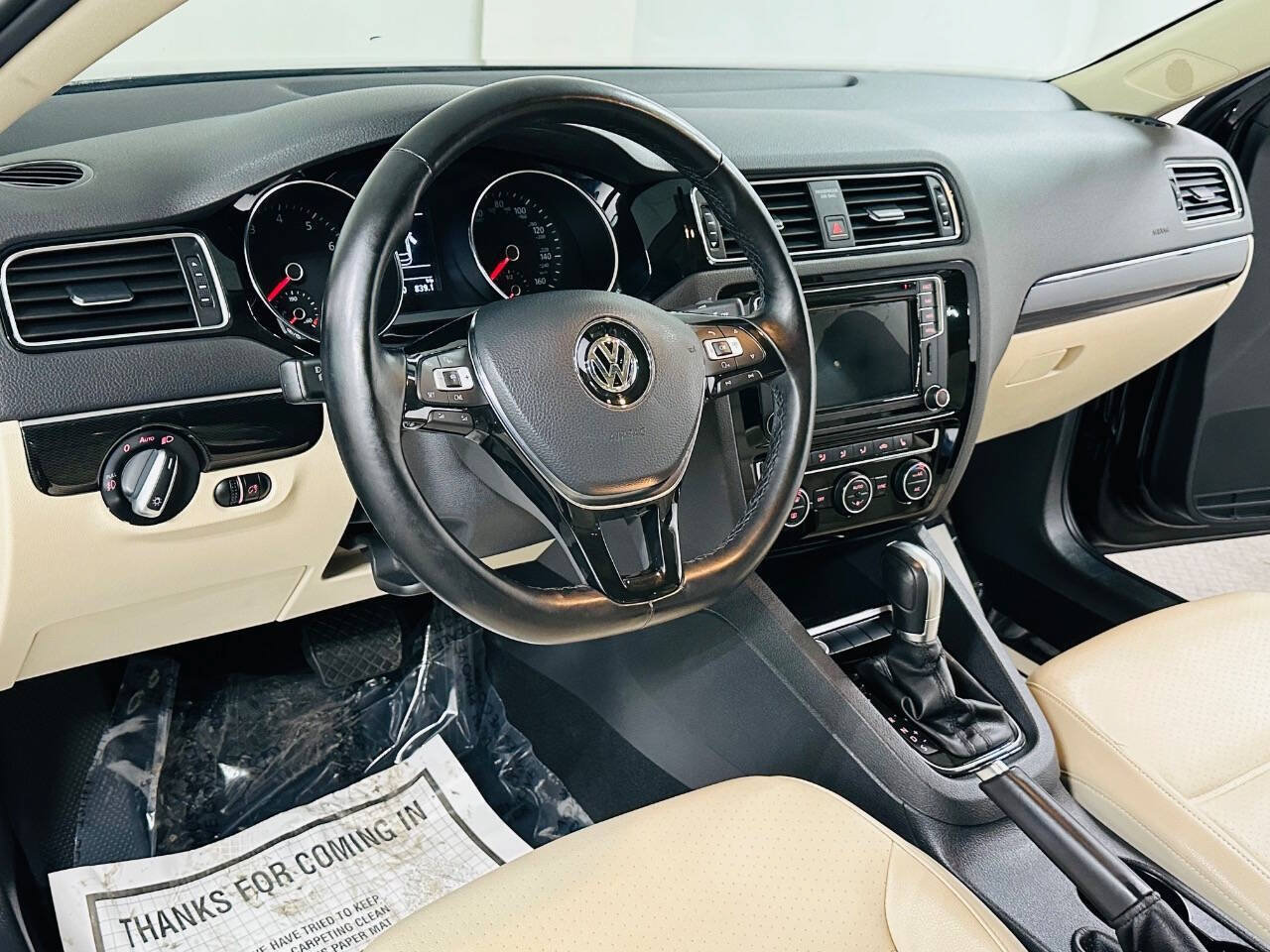 Used 2017 Volkswagen Jetta SEL Premium FWD image 11