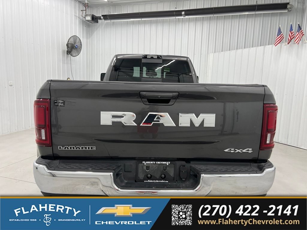 Used 2025 RAM 3500 Laramie w/ Max Tow Package AWD/4WD image 4
