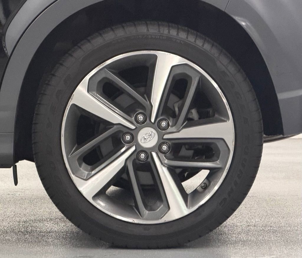 Used 2020 Hyundai Kona Limited image 9