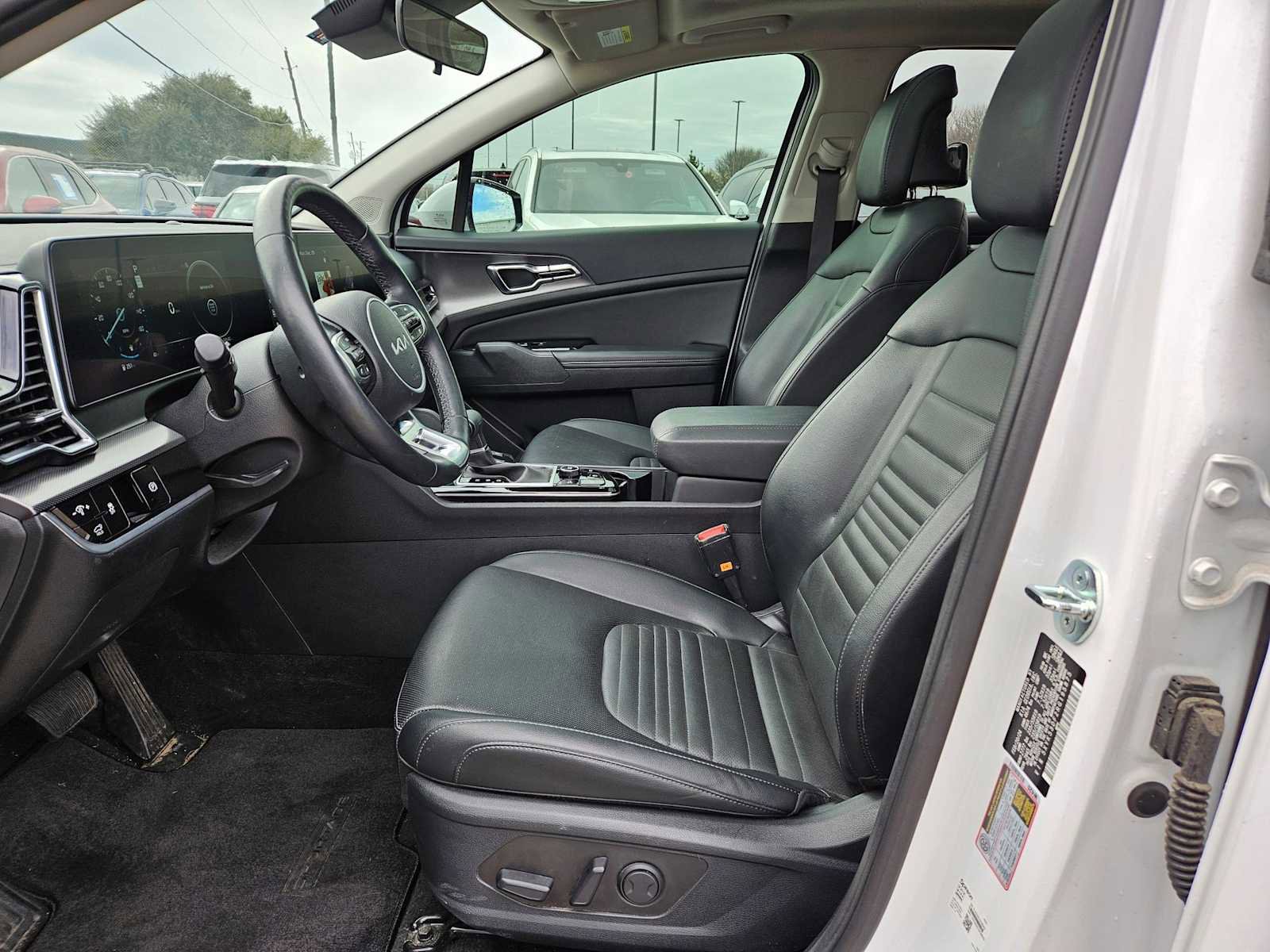 Certified 2024 Kia Sportage SX image 16