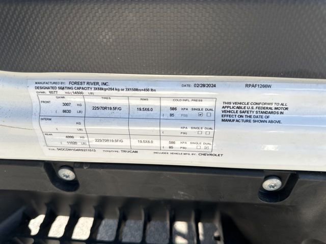 New 2024 Chevrolet Low Cab Forward image 21