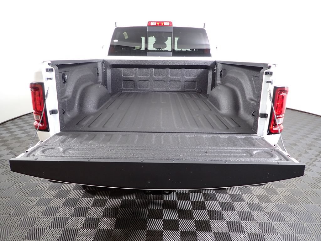 New 2026 RAM 2500 Tradesman AWD/4WD image 13
