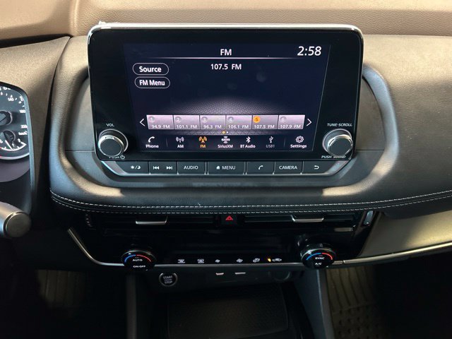 Used 2022 Nissan Rogue SV FWD image 85